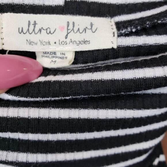 UltraFlirt Rib-Knit Black/White Stripe Tun… - Picture 7 of 8